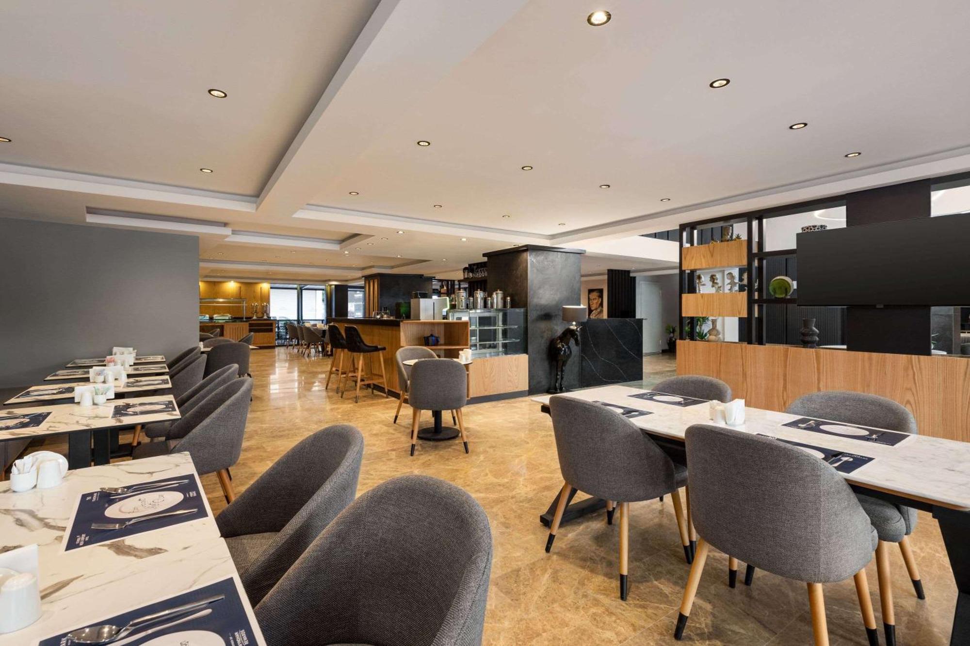 Days Inn By Wyndham Istanbul Arnavutkoy エクステリア 写真